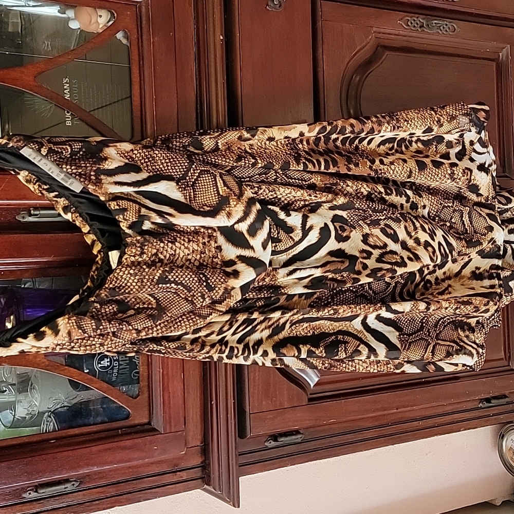 Fashion q dress, leopard print size 2x